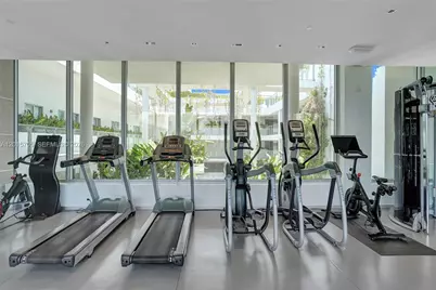 1201 20th St #204, Miami Beach, FL 33139 - Photo 30