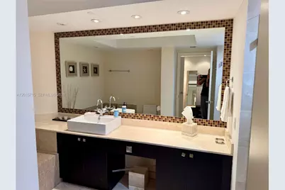 1000 Island Blvd #2512, Aventura, FL 33160 - Photo 16