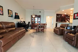 16101 Emerald Estates Dr, Weston, FL 33331 - Photo 8