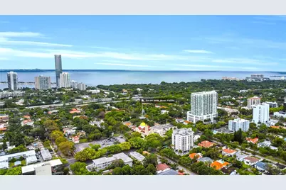 221 SW 25th Rd, Miami, FL 33129 - Photo 30