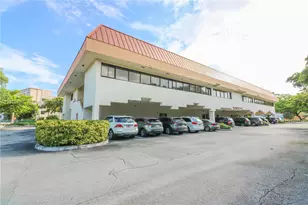 501 Golden Isles Dr, Hallandale Beach, FL 33009 - Photo 1