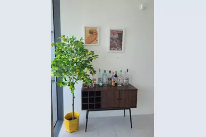 1000 Brickell Plz #3510, Miami, FL 33131 - Photo 10