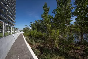 16385 Biscayne Blvd, North Miami Beach, FL 33160 - Photo 86