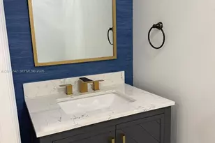2614 SE 13th St, Homestead, FL 33035 - Photo 6