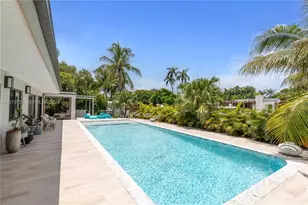 1141 NE 90th St, Miami, FL 33138 - Photo 20