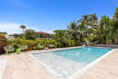 1141 NE 90th St, Miami, FL 33138 - Photo 18