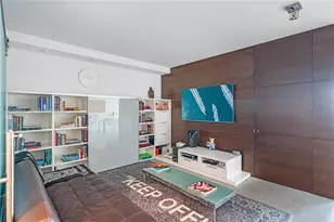1331 Brickell Bay Dr, Miami, FL 33131 - Photo 12