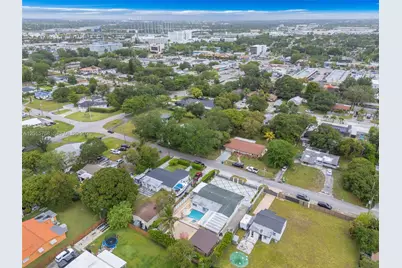 46 NE 164th St, Miami, FL 33162 - Photo 56