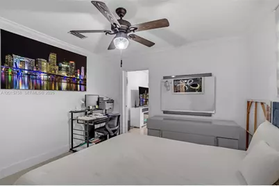46 NE 164th St, Miami, FL 33162 - Photo 16