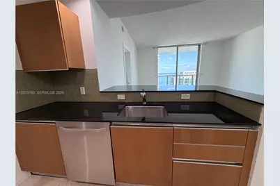1060 Brickell Ave #4003, Miami, FL 33131 - Photo 14