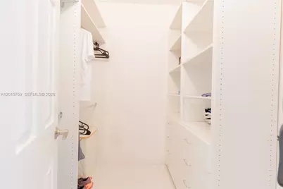 19370 W Collins Ave #902, Sunny Isles Beach, FL 33160 - Photo 16