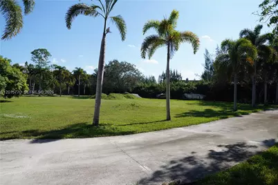 18901 SW 50th St, Southwest Ranches, FL 33332 - Photo 50