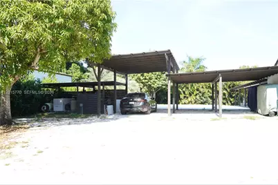 18901 SW 50th St, Southwest Ranches, FL 33332 - Photo 44