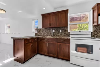 10903 N Kendall Dr #222, Miami, FL 33176 - Photo 8