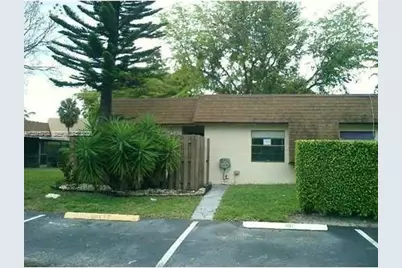 5702 Swordfish Cir, Tamarac, FL 33319 - Photo 1
