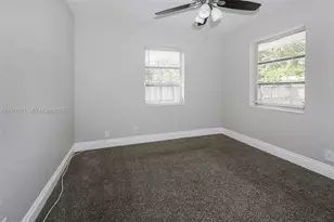 401 Superior Pl, West Palm Beach, FL 33409 - Photo 10