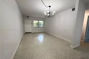 675 SW 7th Ave, Miami, FL 33130 - Photo 4