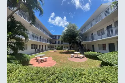 13700 NE 6th Ave #115, North Miami, FL 33161 - Photo 6