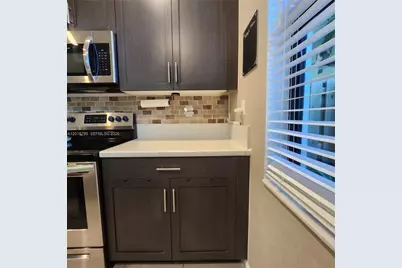 25111 SW 108th Ave, Homestead, FL 33032 - Photo 8
