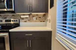 25111 SW 108th Ave, Homestead, FL 33032 - Photo 8