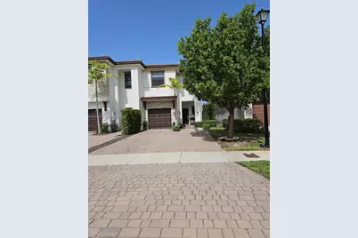 25111 SW 108th Ave, Homestead, FL 33032 - Photo 4