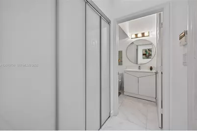 11248 NW 56th St, Doral, FL 33178 - Photo 18