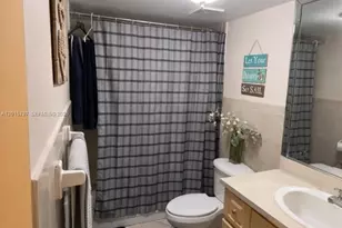 8002 SW 149th Ave, Miami, FL 33193 - Photo 10