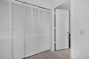 2000 Metropica Wy, Sunrise, FL 33323 - Photo 16