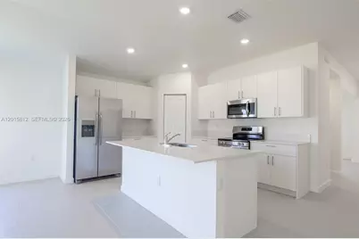 17564 SW 285th St, Homestead, FL 33030 - Photo 4