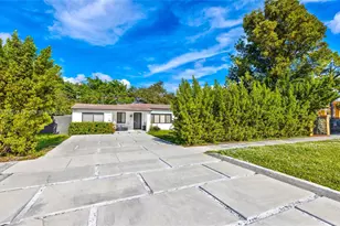 2349 NE 173rd St, North Miami Beach, FL 33160 - Photo 20