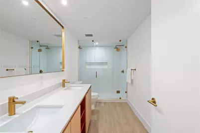 90 NE 32nd #507, Miami, FL 33137 - Photo 14