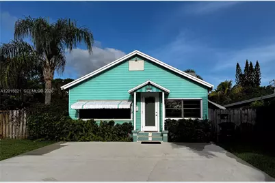 324 SW 3rd Ave, Delray Beach, FL 33444 - Photo 2