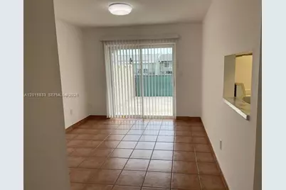 10112 SW 20th St, Miami, FL 33165 - Photo 6