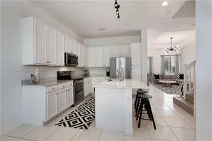17641 SW 153rd Ct, Miami, FL 33187 - Photo 6