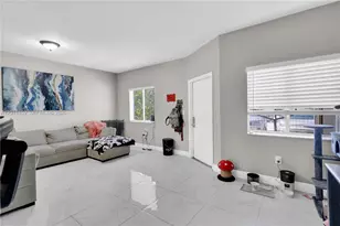 1660 SE 30th St, Homestead, FL 33035 - Photo 4