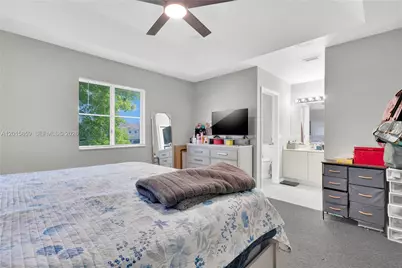 1660 SE 30th St, Homestead, FL 33035 - Photo 22