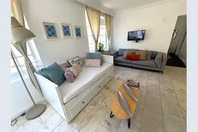 130 3rd St #205, Miami Beach, FL 33139 - Photo 10