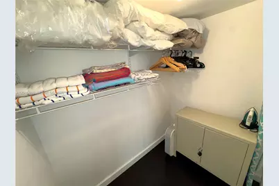 130 3rd St #205, Miami Beach, FL 33139 - Photo 16