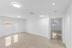 1835 SW 18th St, Miami, FL 33145 - Photo 34