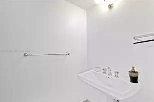 8925 Collins Ave, Surfside, FL 33154 - Photo 8