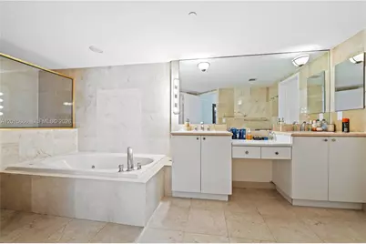 8925 Collins Ave #9J, Surfside, FL 33154 - Photo 18