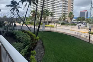 1985 S Ocean Dr, Hallandale Beach, FL 33009 - Photo 16