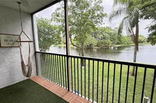 2236 N Cypress Bend Dr, Pompano Beach, FL 33069 - Photo 30
