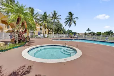 2445 NW 33rd St #1404, Oakland Park, FL 33309 - Photo 38