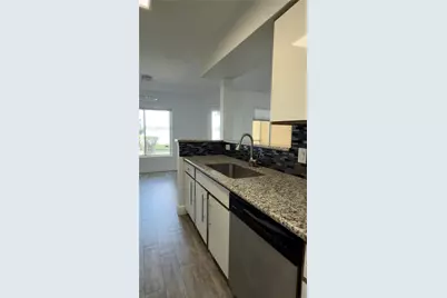 2445 NW 33rd St #1404, Oakland Park, FL 33309 - Photo 6