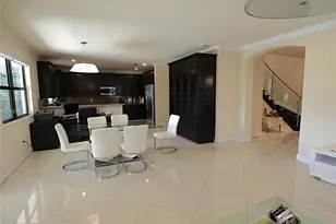 8925 NW 99th Ave, Doral, FL 33178 - Photo 18