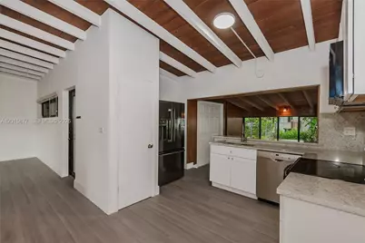 12725 SW 80th Ave, Pinecrest, FL 33156 - Photo 14
