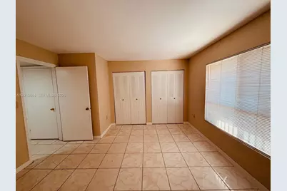 2607 NW 33rd St #2114, Oakland Park, FL 33309 - Photo 8