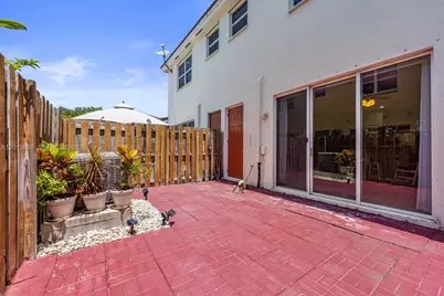 934 NE 42nd Ter, Homestead, FL 33033 - Photo 16