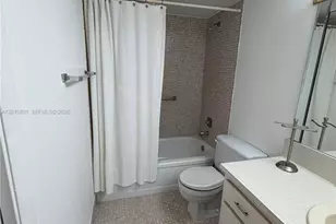 3032 Hythe B, Boca Raton, FL 33434 - Photo 16